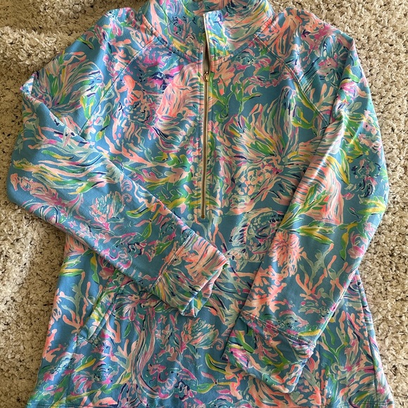 EUC Lily Pulitzer popover in “All together now” print - Picture 3 of 7